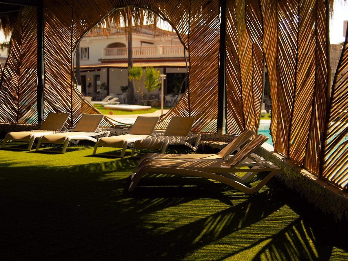 Tu&Me Resort - Adults Only Gandía Exterior foto